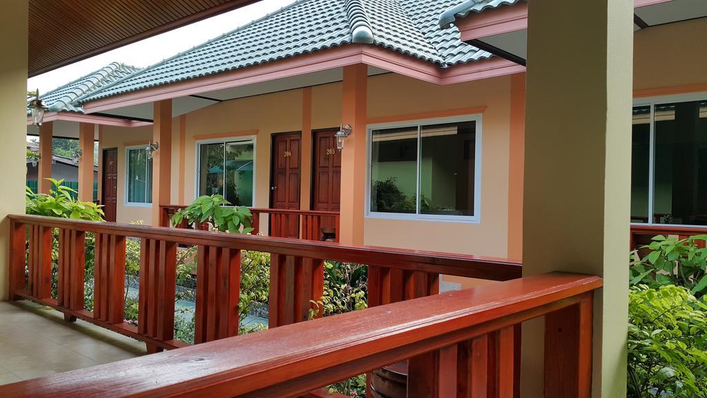 Ruen Narisra Resort Sukhothai Exterior foto